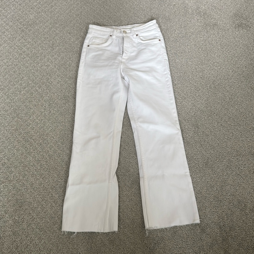 ZARA Raw Hem Straight Jean